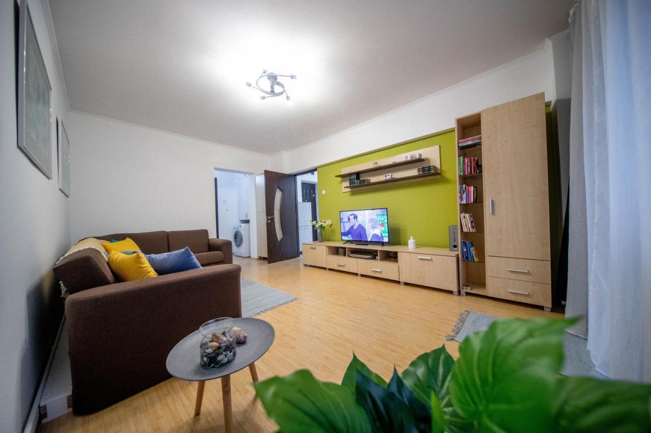 Maria Residence Arad Bagian luar foto