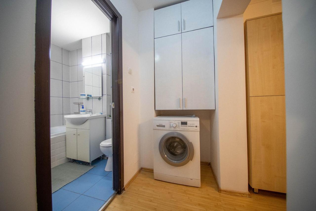 Maria Residence Arad Bagian luar foto